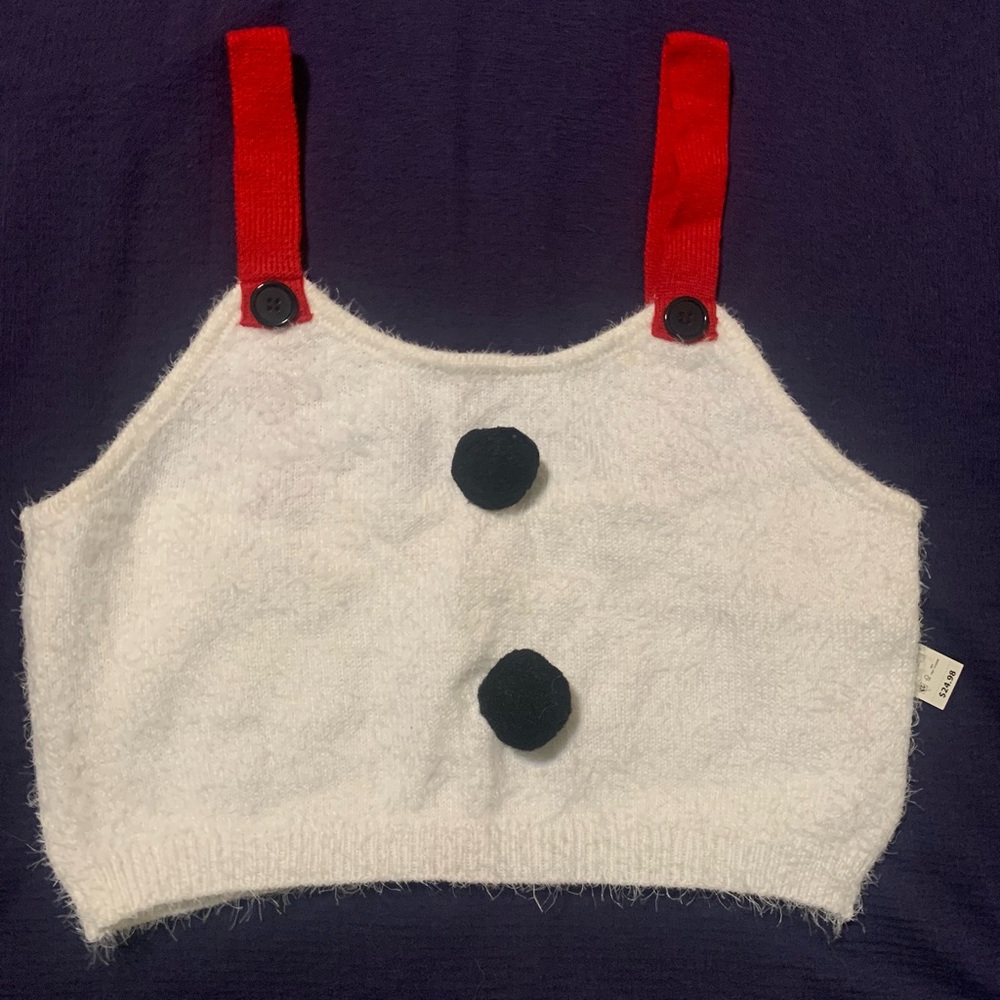 No Boundaries White/Red Fuzzy Top Brand New With tags Size XL (15-17) stretchy